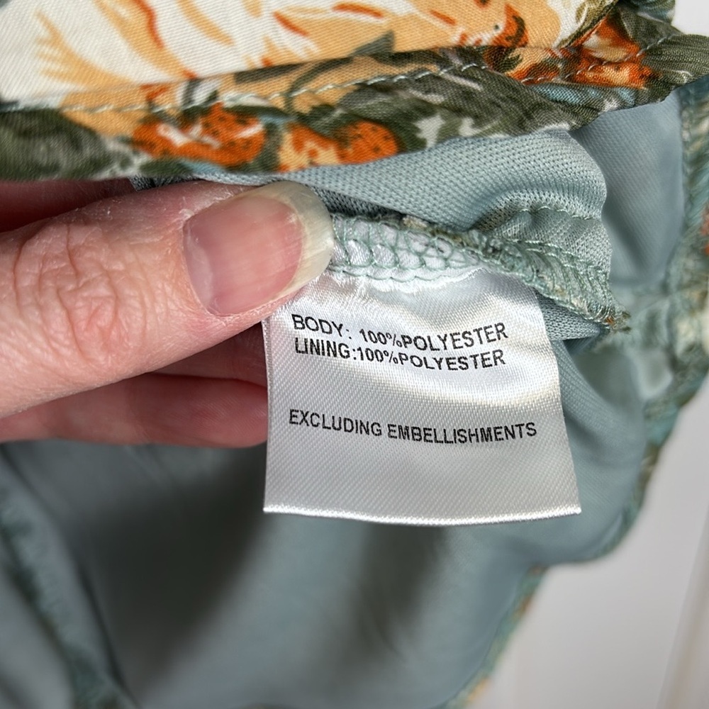 NWT Hello Molly Basque Country dress sage floral sz xs - Picture 12 of 15